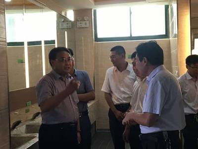 省旅發(fā)委與沂源縣政府領(lǐng)導(dǎo)視察沂源服務(wù)區(qū)，共推旅游咨詢服務(wù)升級(jí)